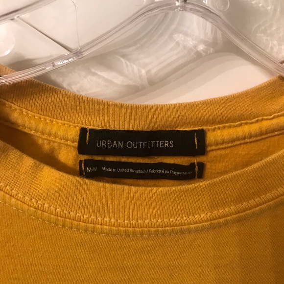 Urban outfitters graphic tee - Picture 2 of 2